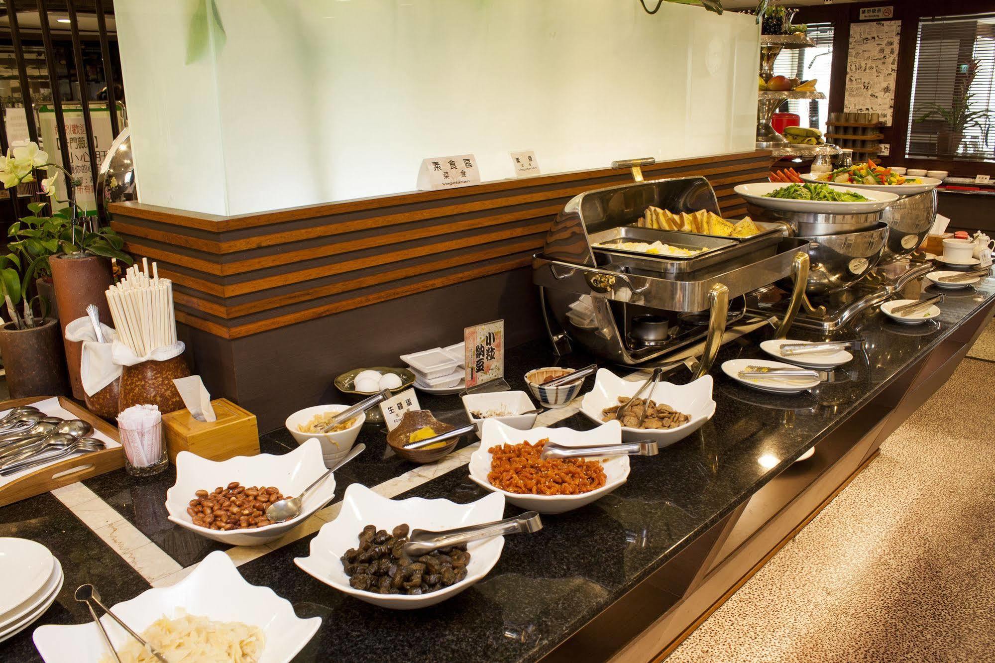 Cambridge Tainan Hotel Eksteriør billede
